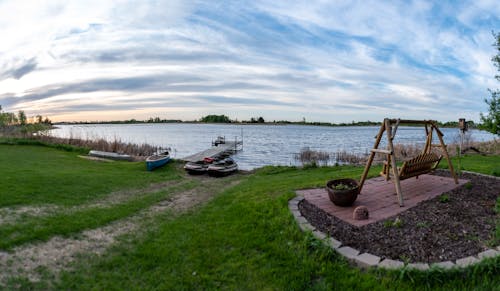 Foto stok gratis danau halaman belakang, minnesota yard, pemandangan danau