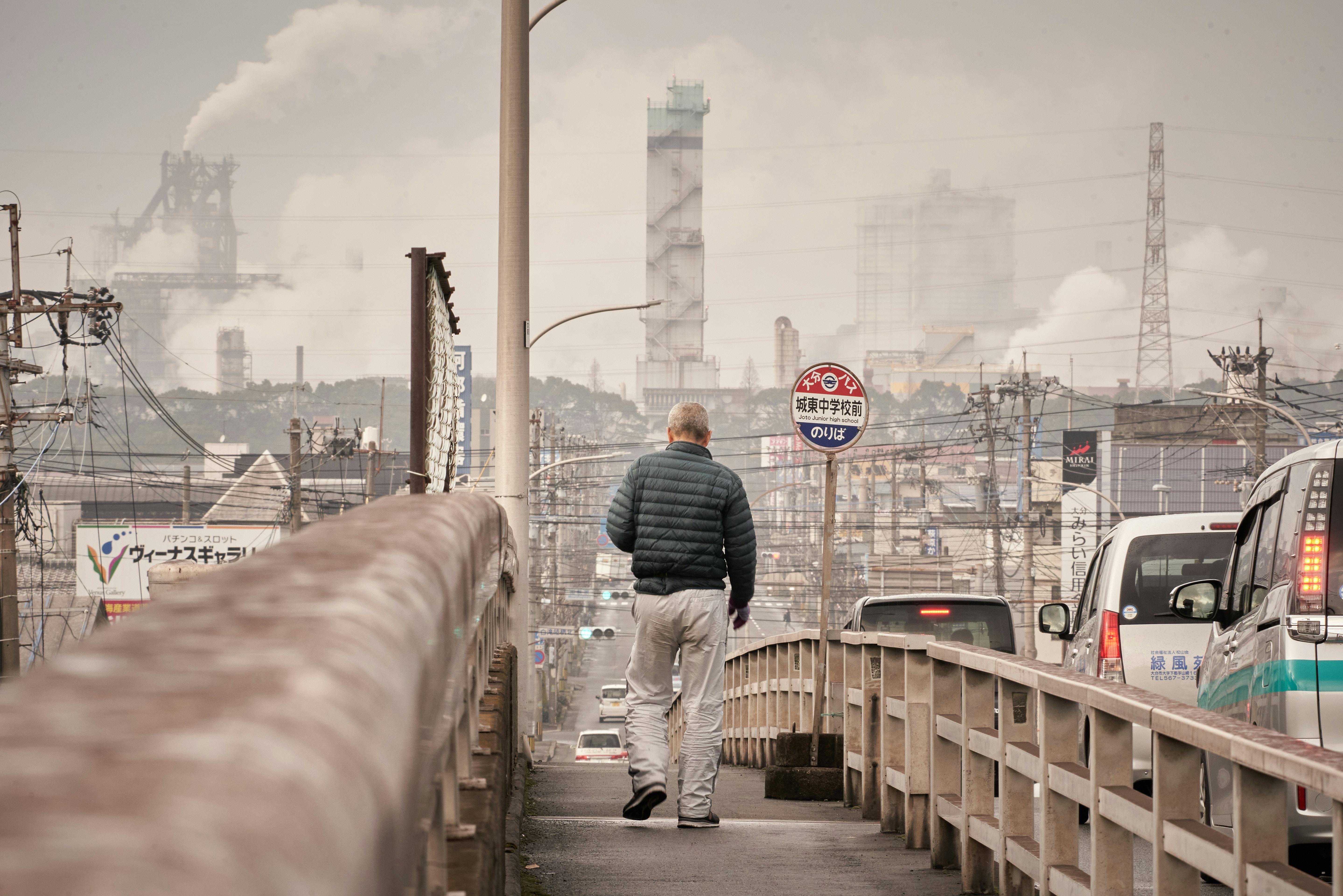 How much walking to lose 10 pounds in a month?