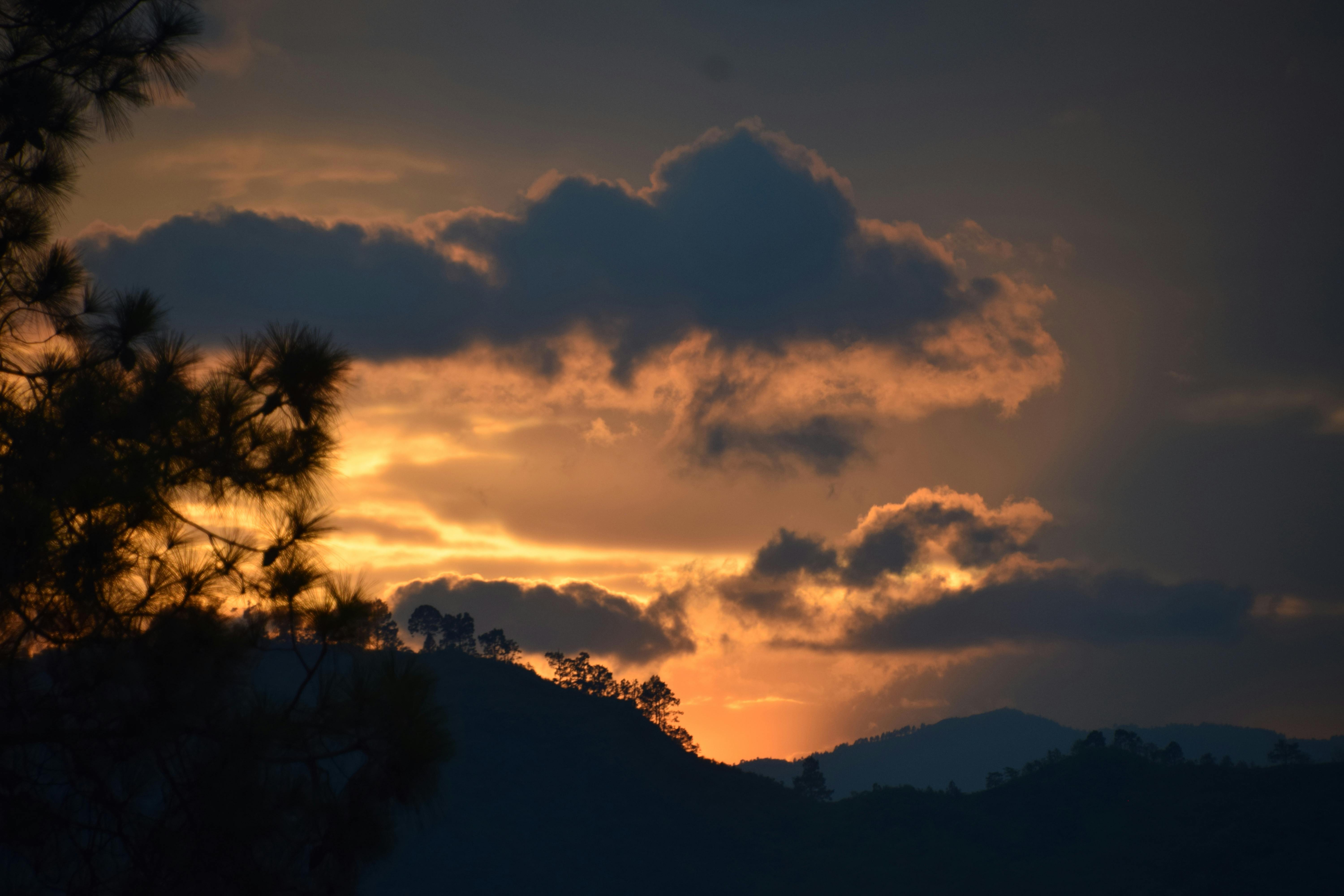 Orange Black and White Sunset View · Free Stock Photo