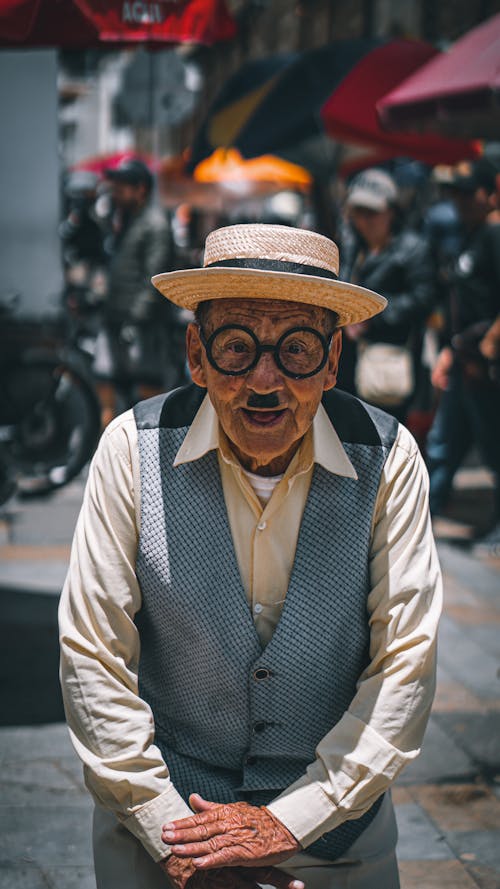 Foto profissional grátis de bigode, chapéu, elegante