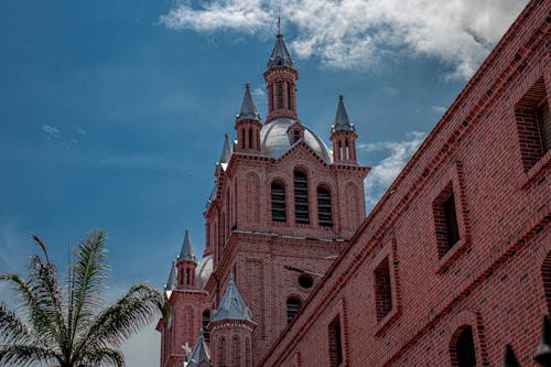 Foto profissional grátis de basílica, büga, casa de deus