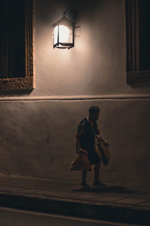 Бесплатное стоковое фото с вертикальный выстрел, колумбия, одиночество