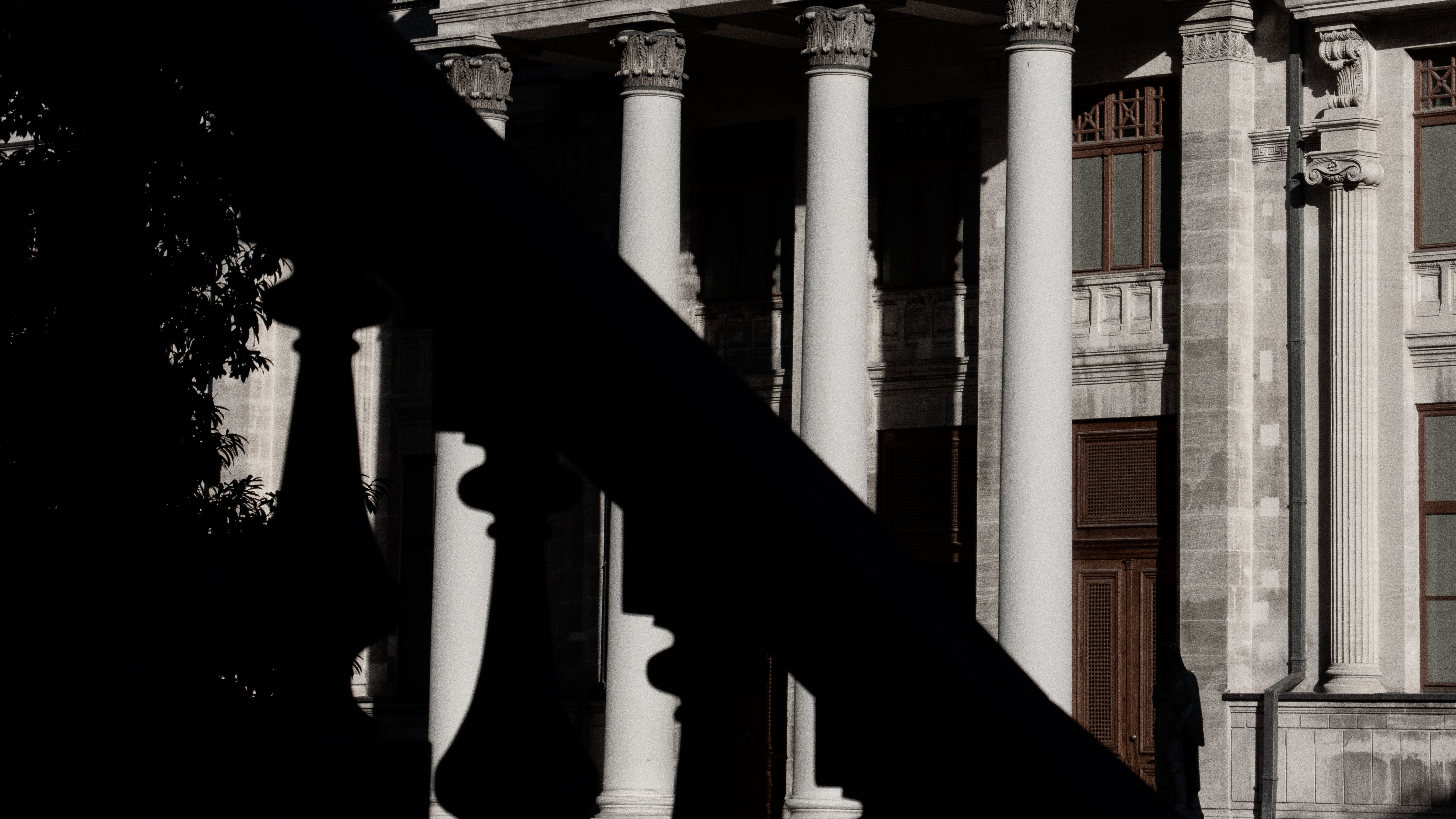 Tribunales