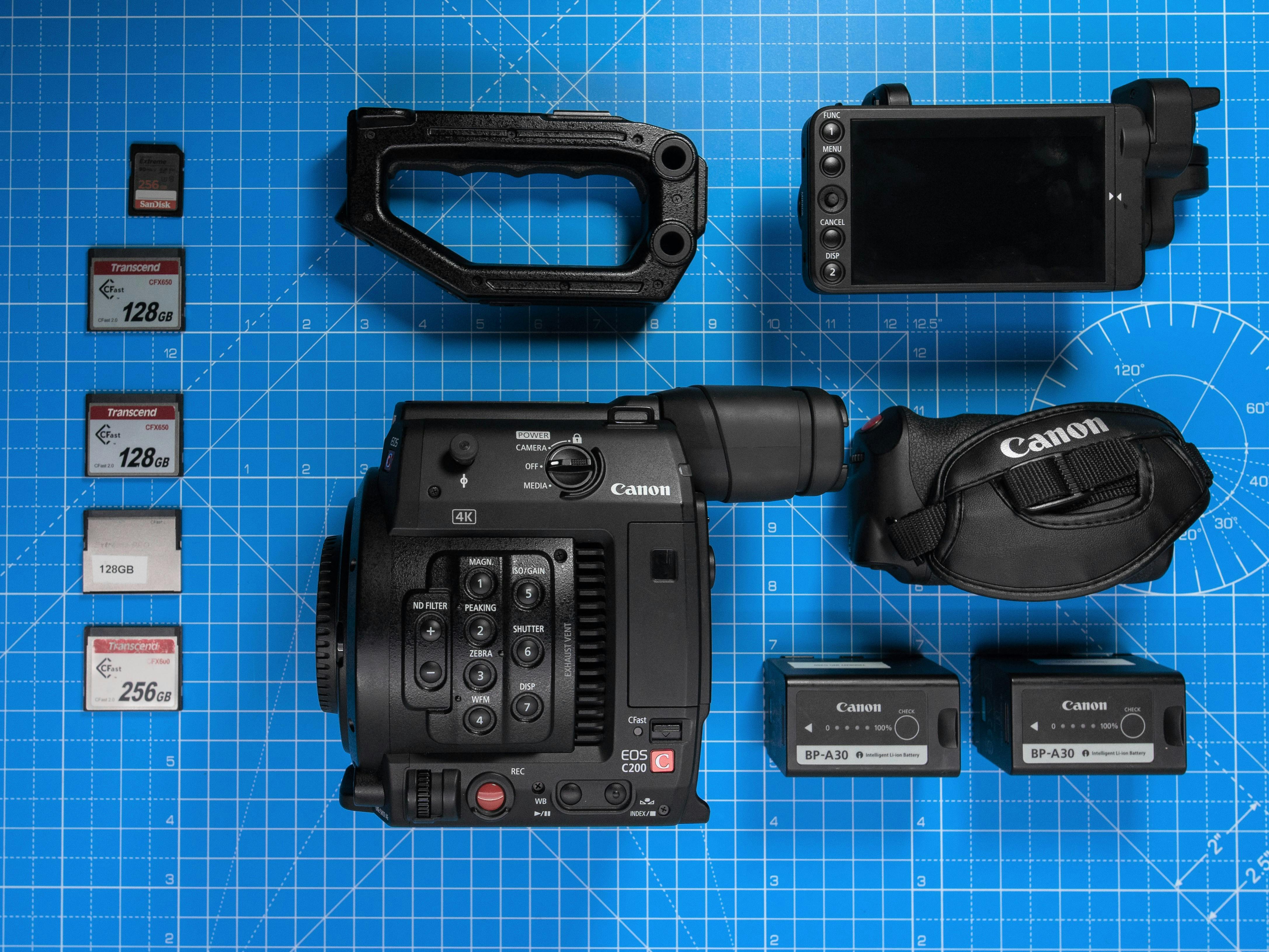 canon c200 video camera kit with memory