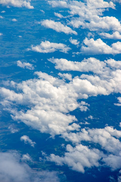 Kostenlos Kostenloses Stock Foto zu atmosphäre, bewölkt, blauer himmel Stock-Foto