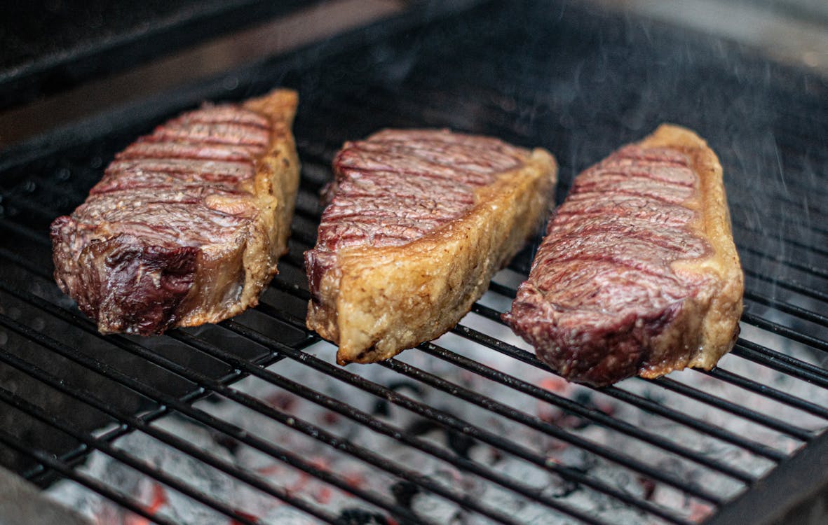 Gratis Fotos de stock gratuitas de a la barbacoa, bistec, carne Foto de stock