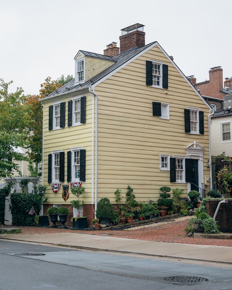 Photo Of A House 