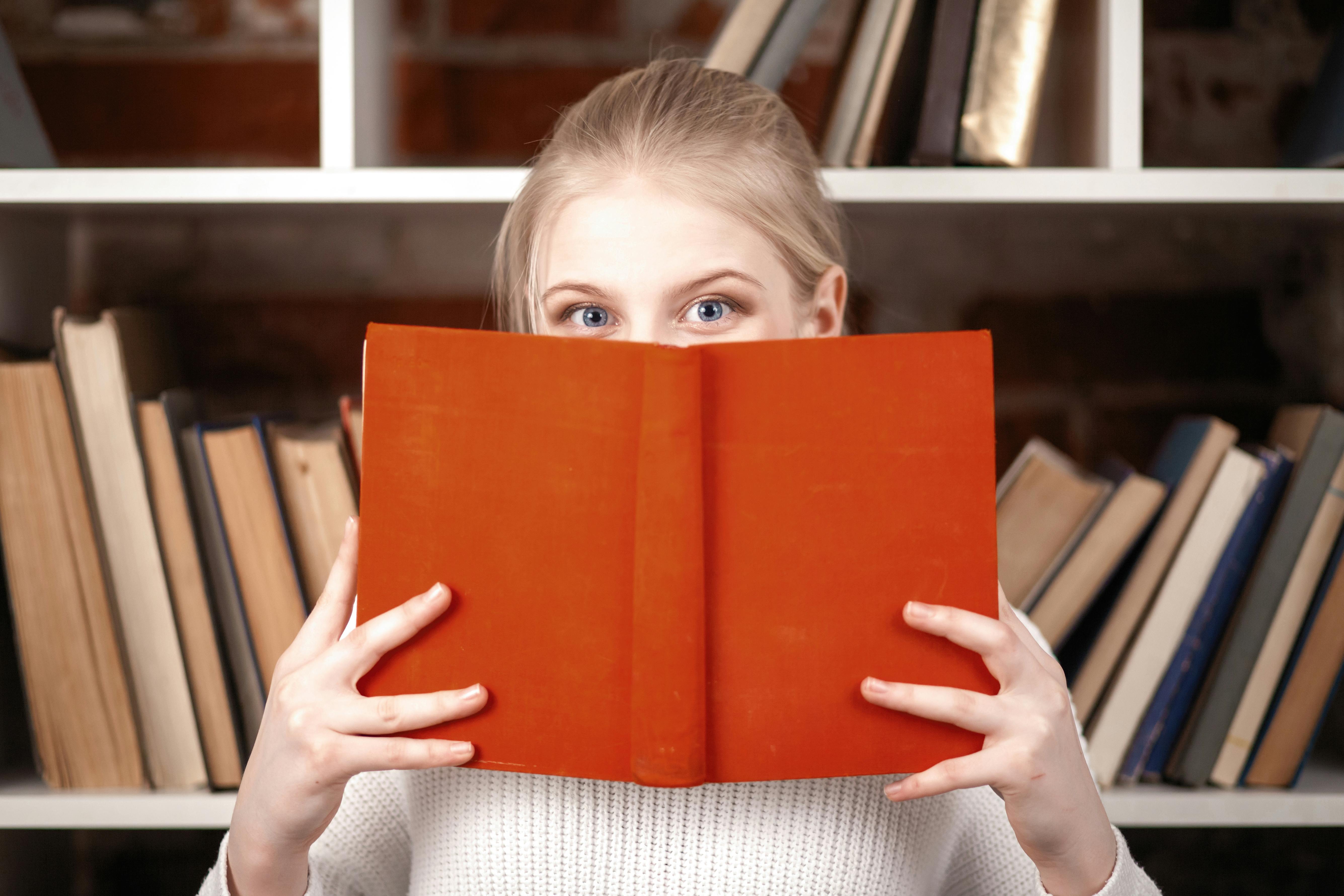 蜜桃恋爱游戏，白洁攻略大公开