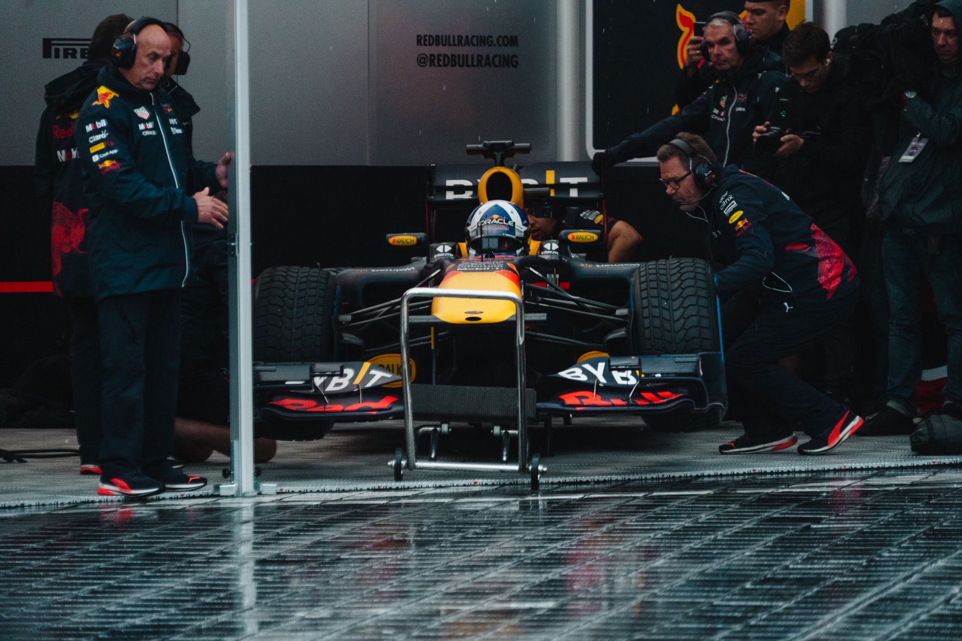 F1: Silverstone revive glórias e aponta para duelo Mercedes