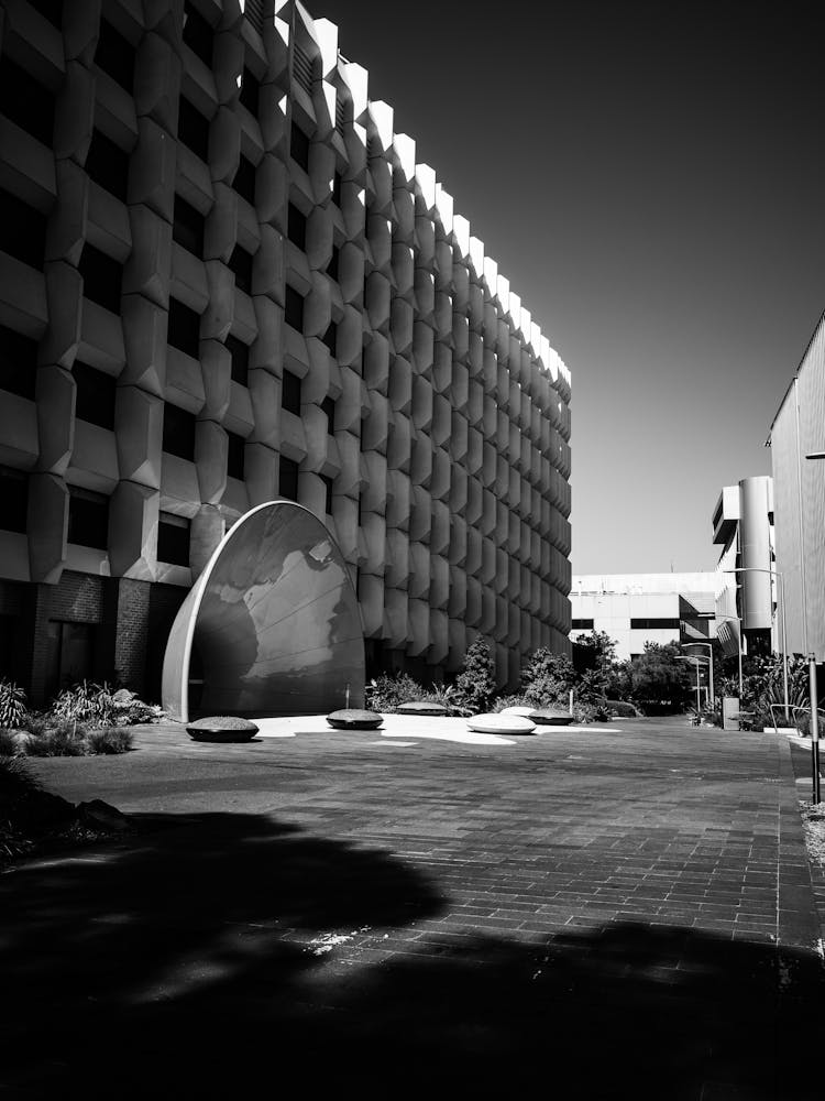 Grayscale Photo Of The Entrance To The Beinecke Rare Book Manuscript Library, New Haven, USA