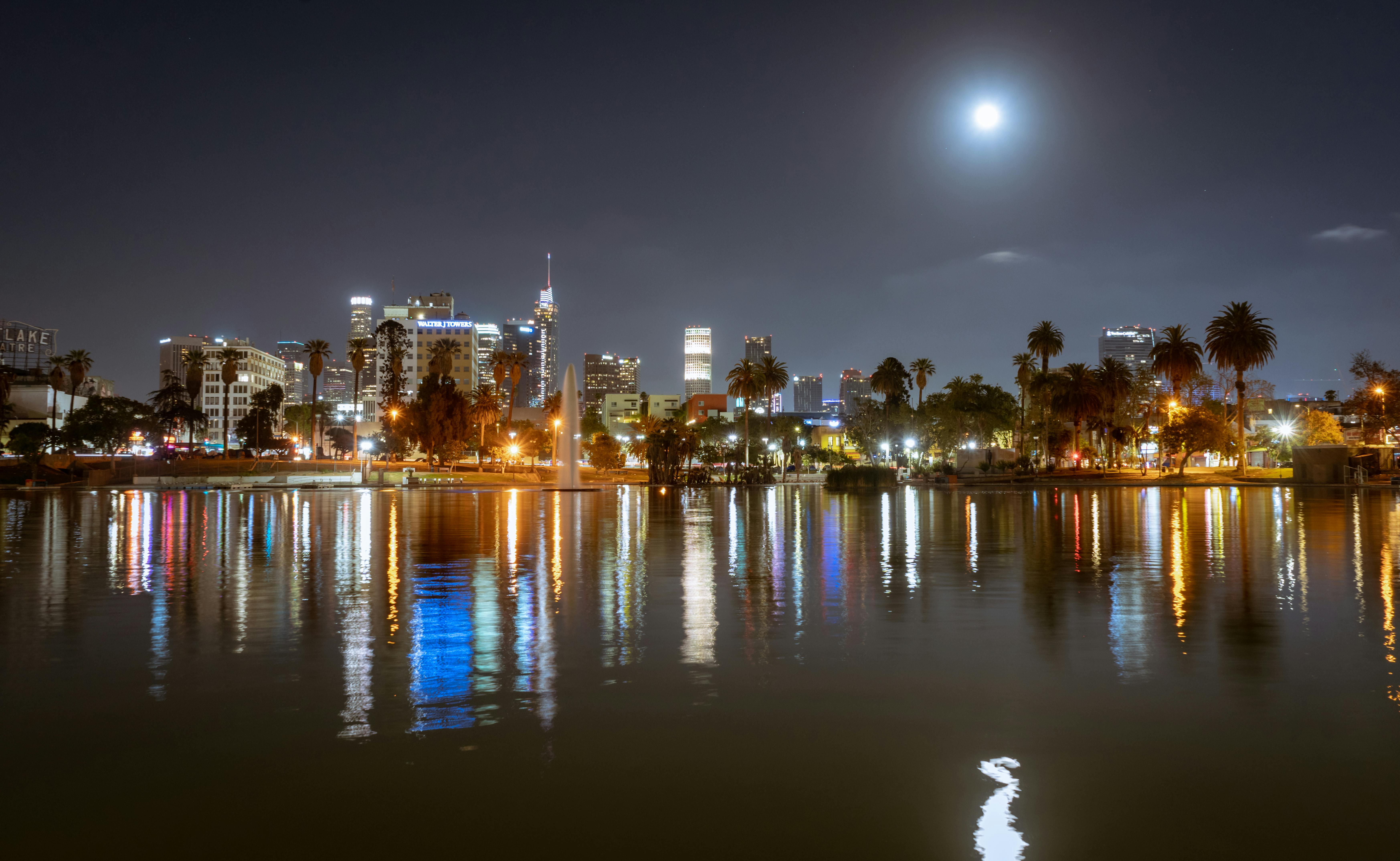 cityscape waterfront photo
