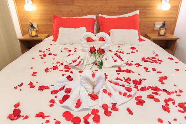 Surprise Room Decoration