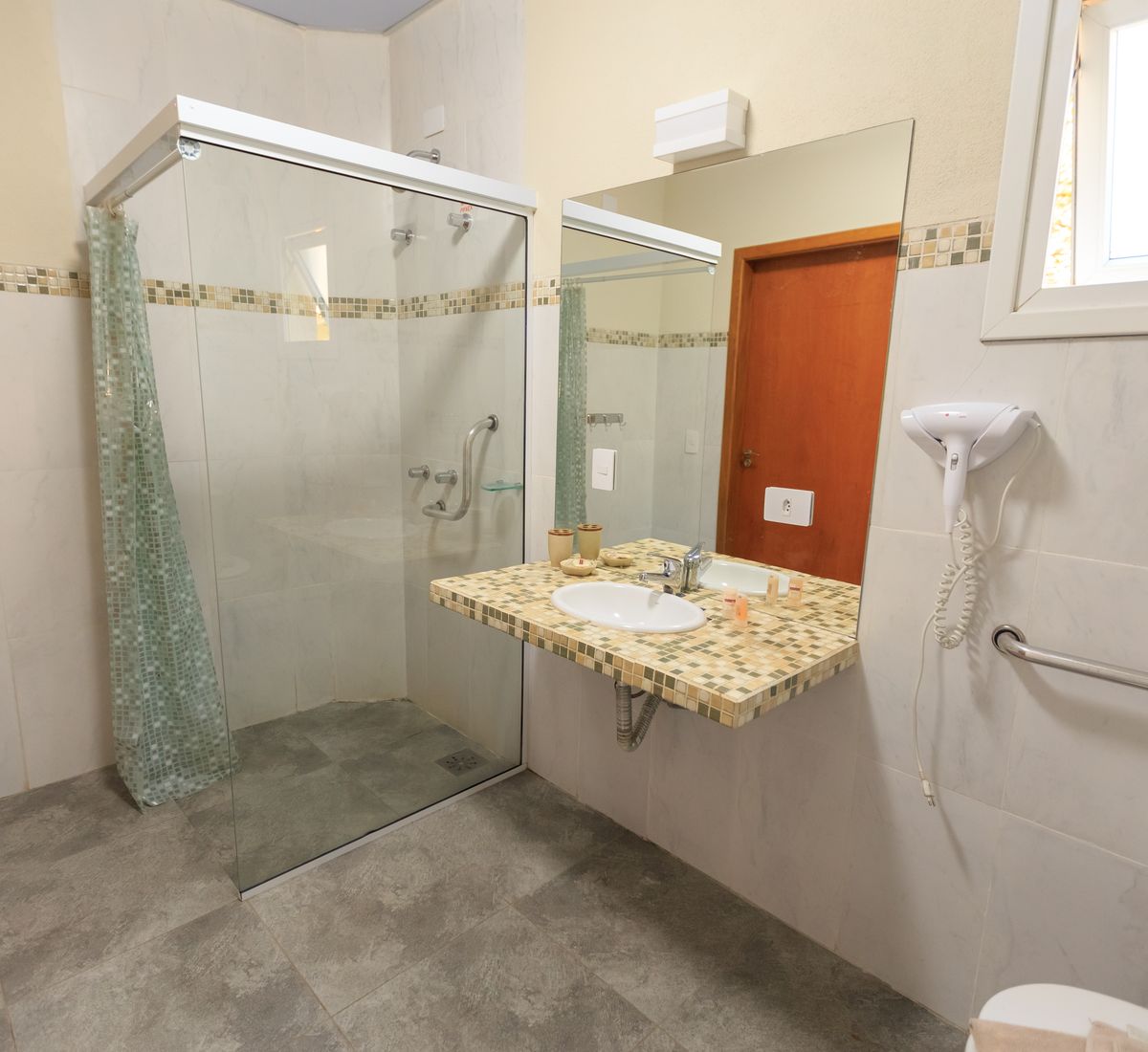 Walk-in Tubs in Washington