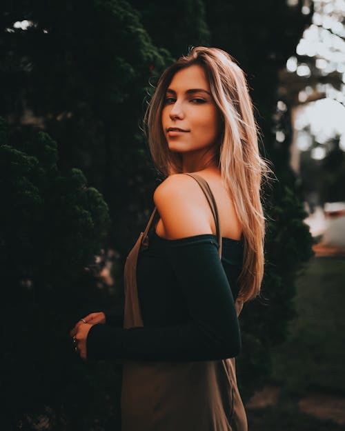 Woman with Long Hair Looking Over her Shoulder