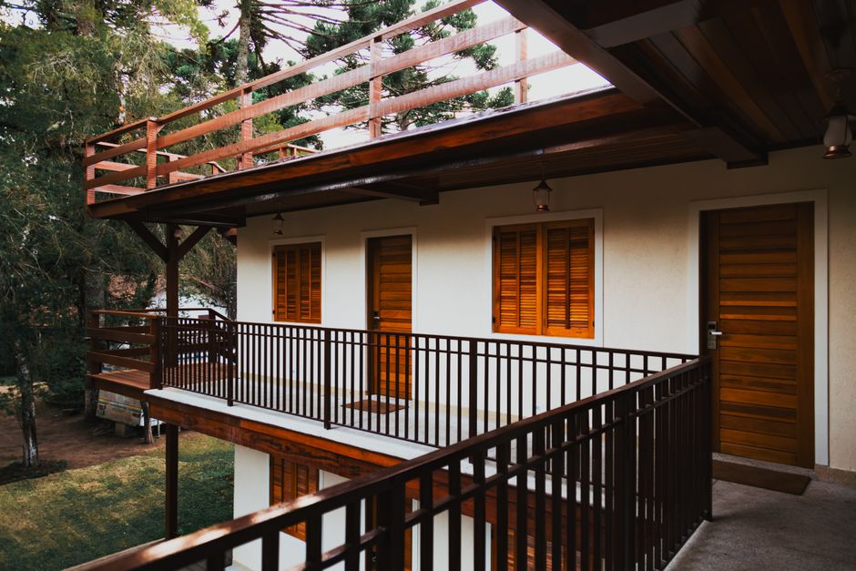 A Kattankudy guesthouse veranda