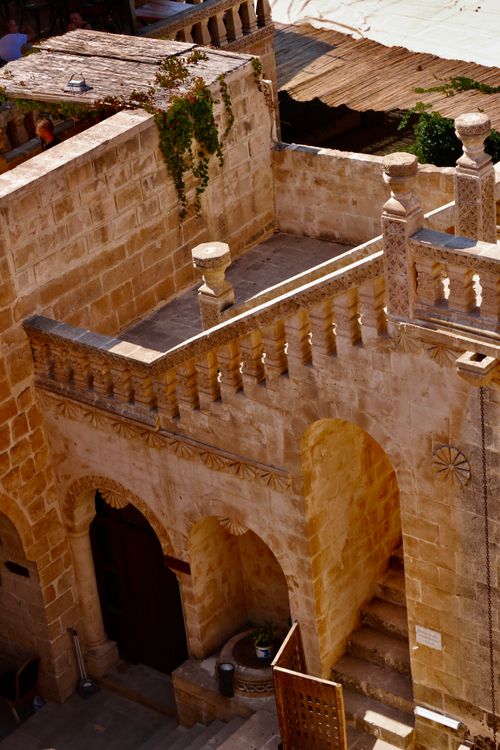 Free Beautiful limestone architecture in Midyat, Mardin, Türkiye showcasing intricate details. Stock Photo