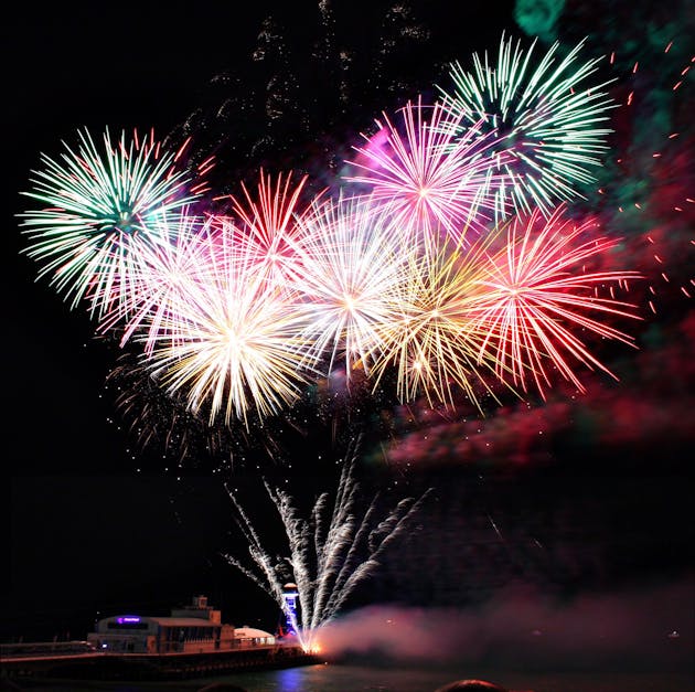 Photo Of Fireworks · Free Stock Photo - 1200 x 627 jpeg 154kB
