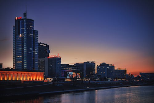 Kostenloses Stock Foto zu abendrot, dämmerung, gebäude