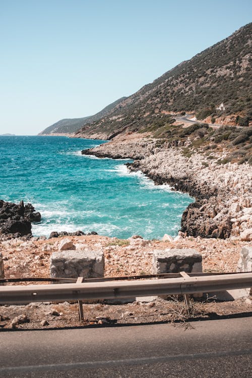 Free A Roadside with a Scenic Coast Stock Photo