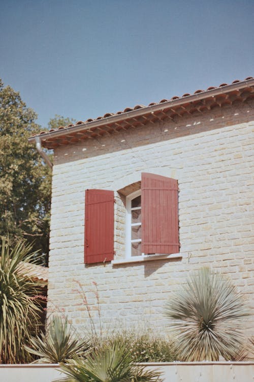 Fotos de stock gratuitas de arquitectura, casa, cielo azul claro