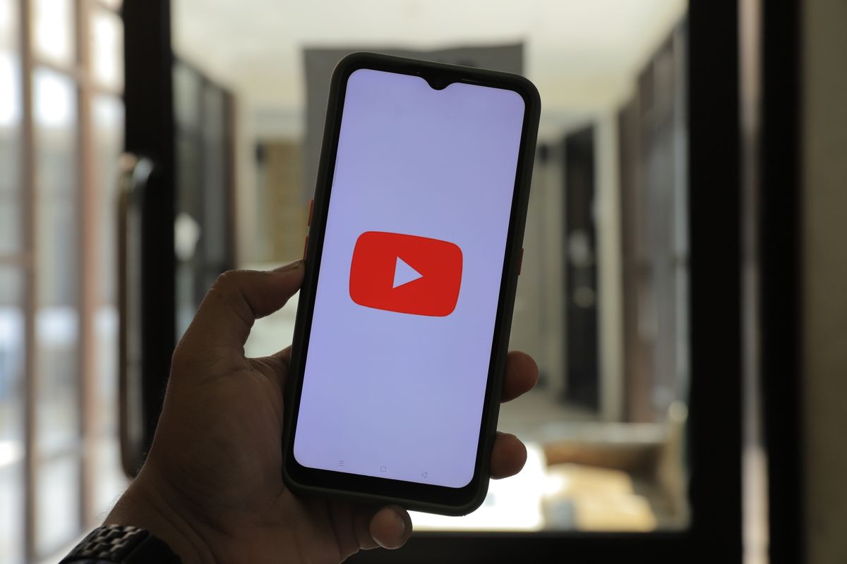 YouTube supprime des milliards de vues : le grand nettoyage du contenu