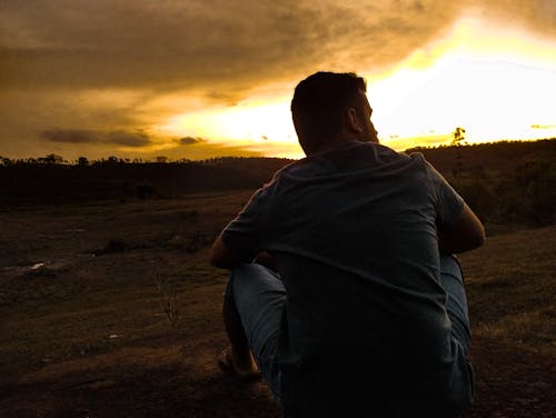 Fotobanka s bezplatnými fotkami na tému pózovať