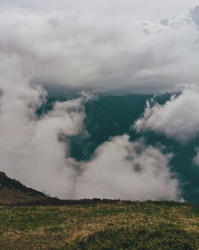 Majestic mist-covered mountains in Rize, Turkey, showcasing stunning natural landscapes.