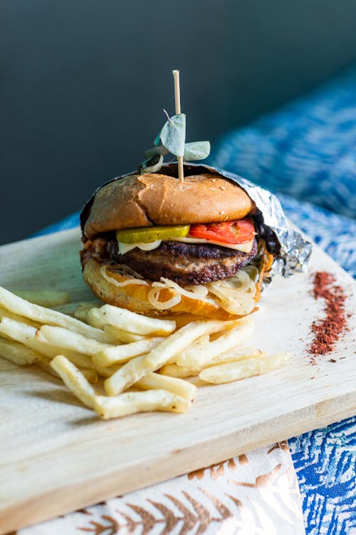 Fotobanka s bezplatnými fotkami na tému burger, čipsy, fast food