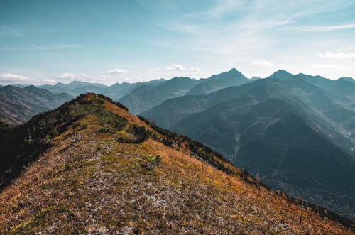 açık hava, dağ, dağlık içeren Ücretsiz stok fotoğraf