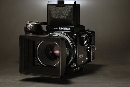 Immagine gratuita di antique, avvicinamento, brown camera