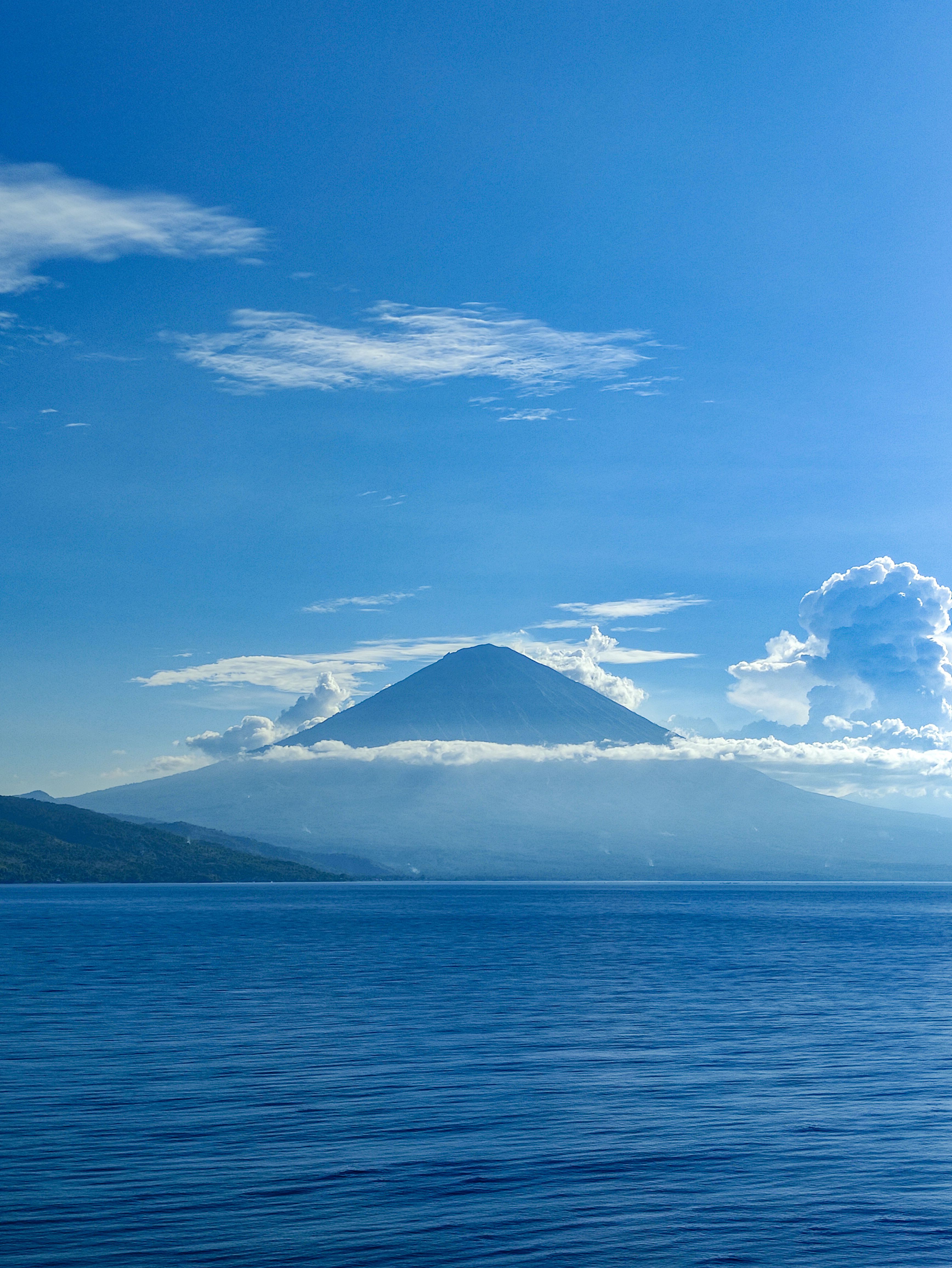 Panorama Eksotis: Hadiah di Puncak Arjuno-Welirang