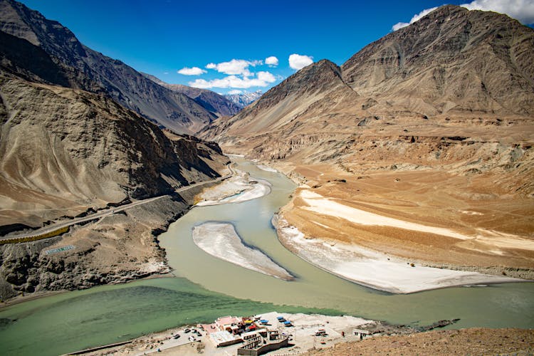 Confluence Of Indus And Zanskar River