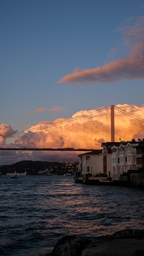 Gratis stockfoto met bewolkt, blauwe lucht, bosporus-brug