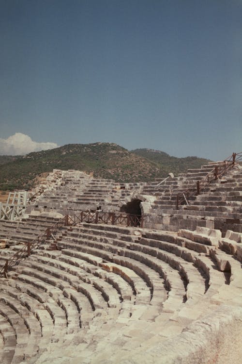 amfi tiyatro, antik mimari, antik roma mimarisi içeren Ücretsiz stok fotoğraf