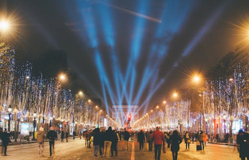 Foto stok gratis cahaya, champs-élysées, dunia malam