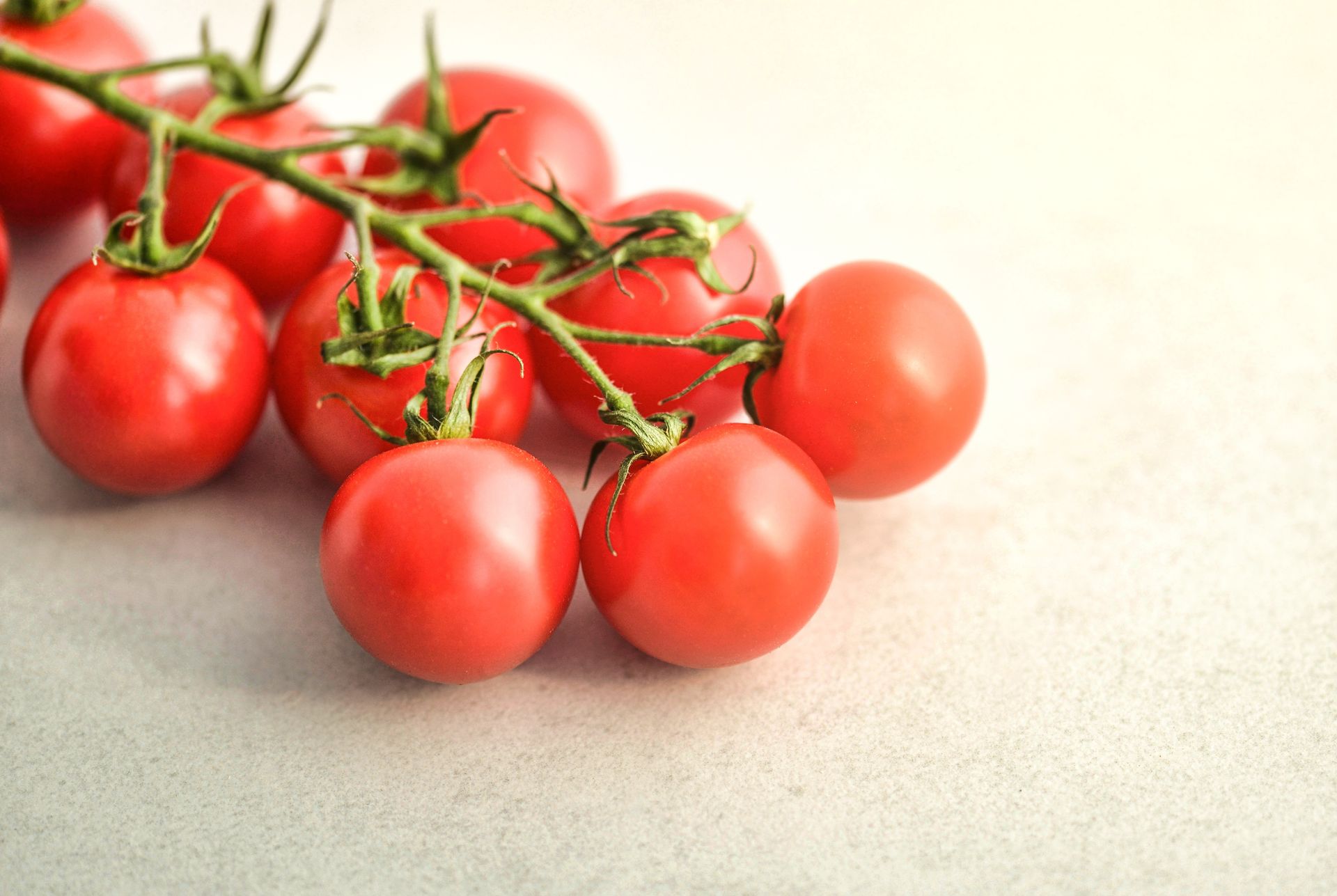 Close-Up Photography of Tomatoes