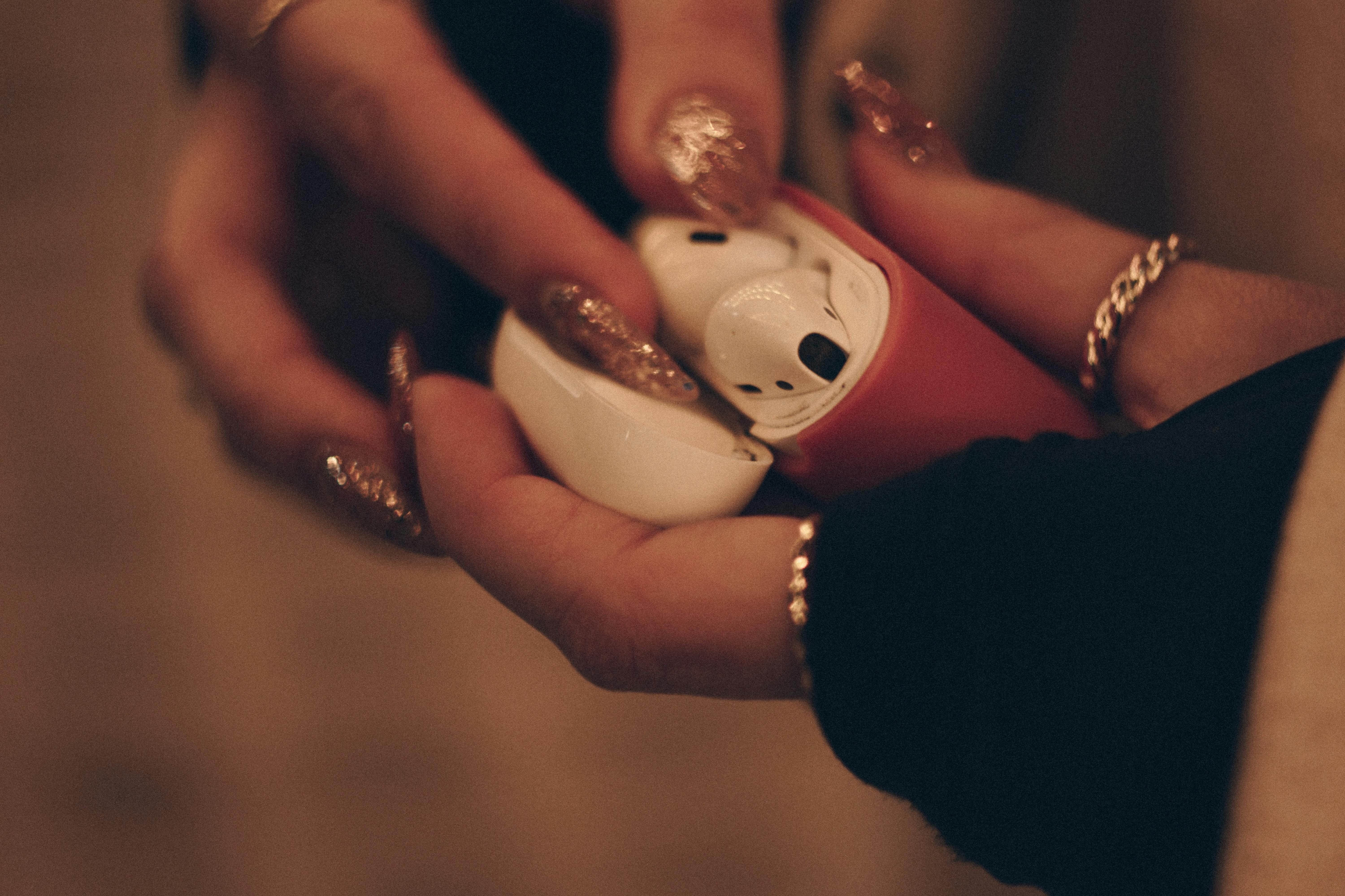 Cozy Glam (Champagne Gold)