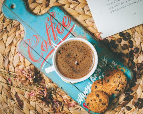 Immagine gratuita di biscotti con gocce di cioccolato, caffè, caffè turco