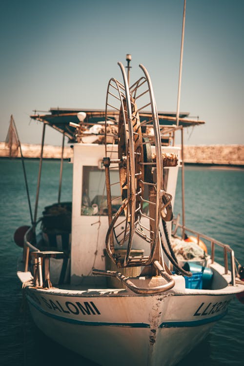 垂直拍攝, 水, 漁船 的 免費圖庫相片