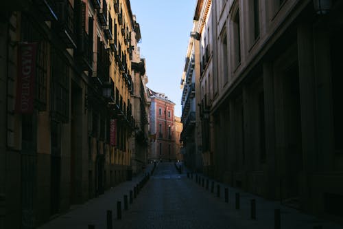 Gratis stockfoto met city street, gebouwen, plaats