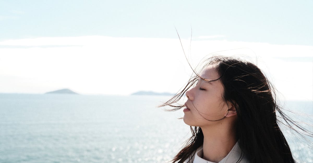 幼園老師副業當女優 下班形象大變成慾女,財務自由新選擇?