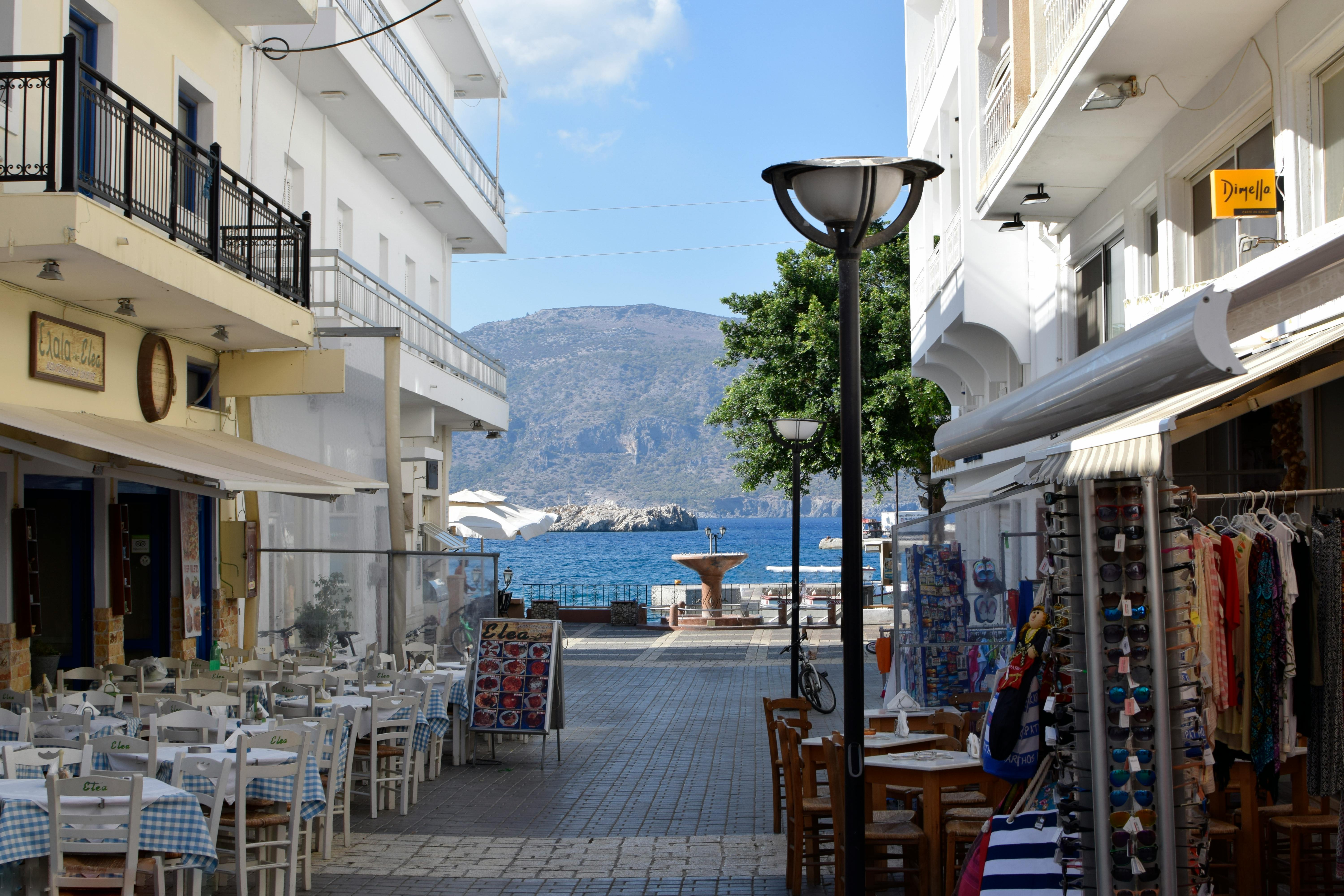 Best Dining Experiences in Mountain Villages