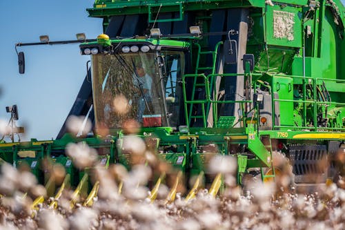 Foto d'estoc gratuïta de agricultura, equips, fent la collita