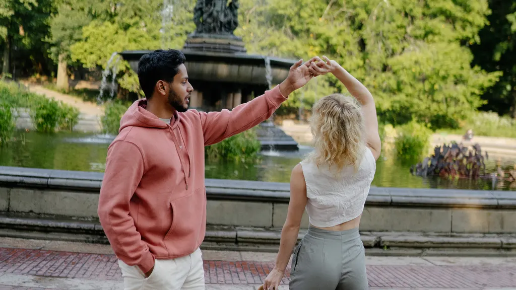 Hinge Expands in India with New Features and Marketing Push: What Founders Need to Know