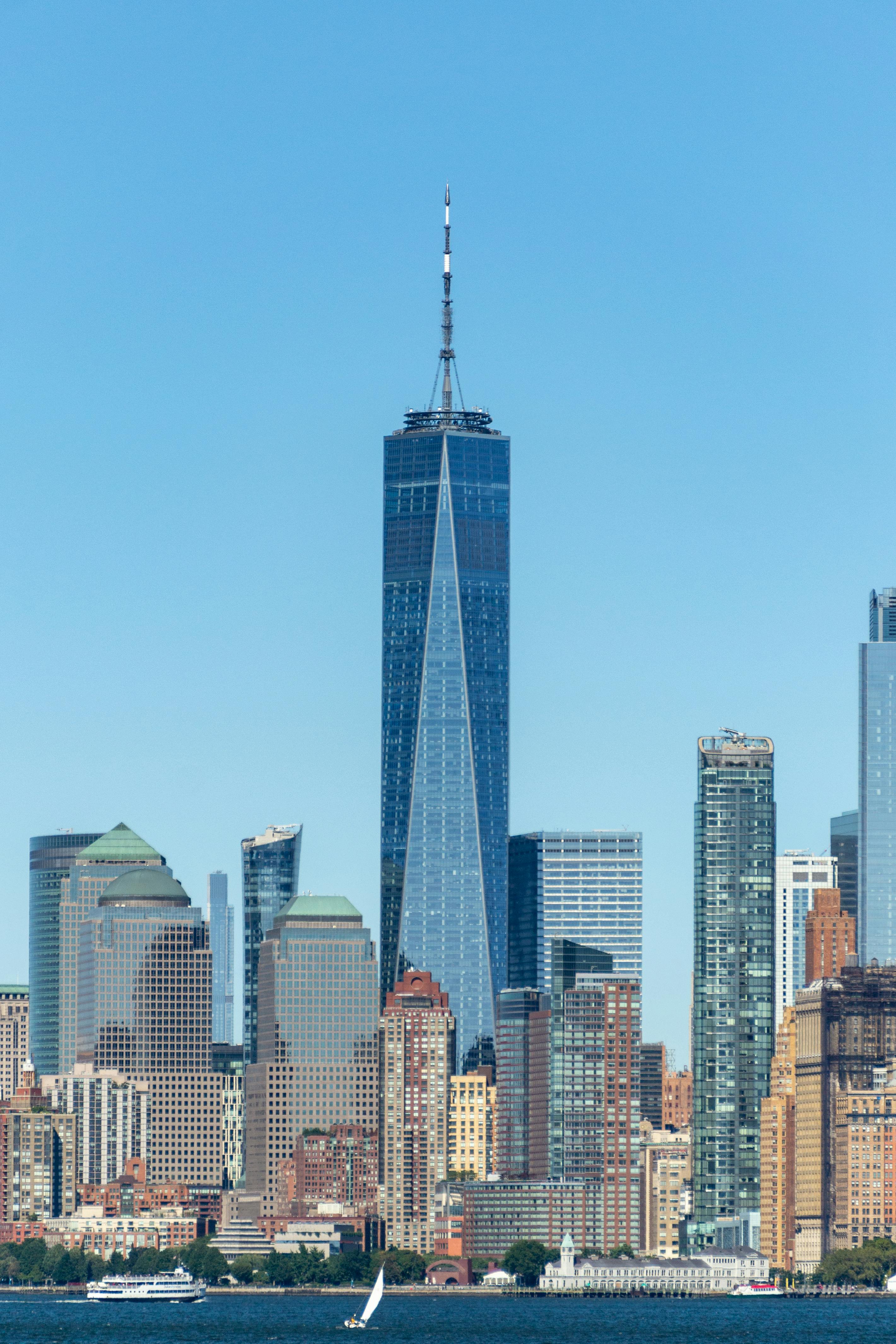 1 world trade center and other skyscrapers in new york united states