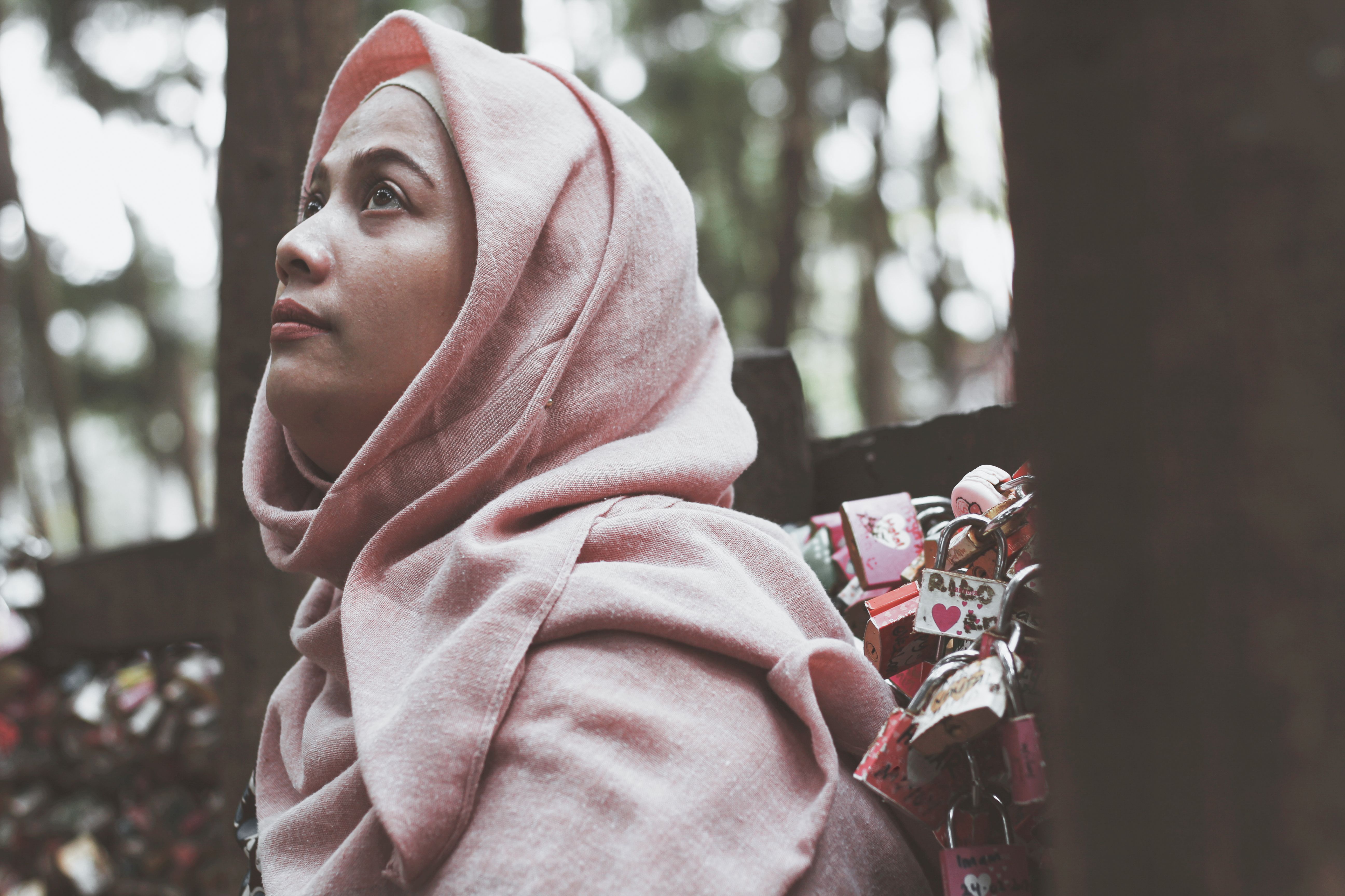 Close-Up Shot of a Woman Wearing White Hijab · Free Stock Photo