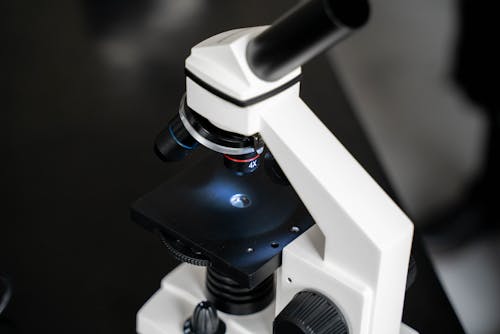 Close-up of Microscope · Free Stock Photo