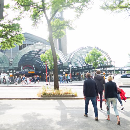 Free stock photo of hamburg, people walking, train station