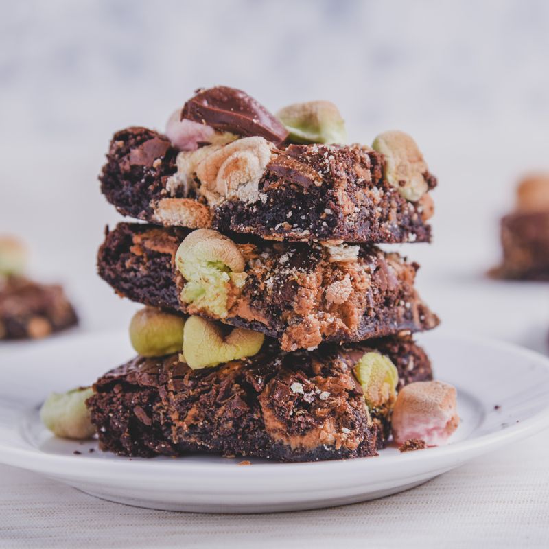 Slow Cooker Toffee Crunch Blondies