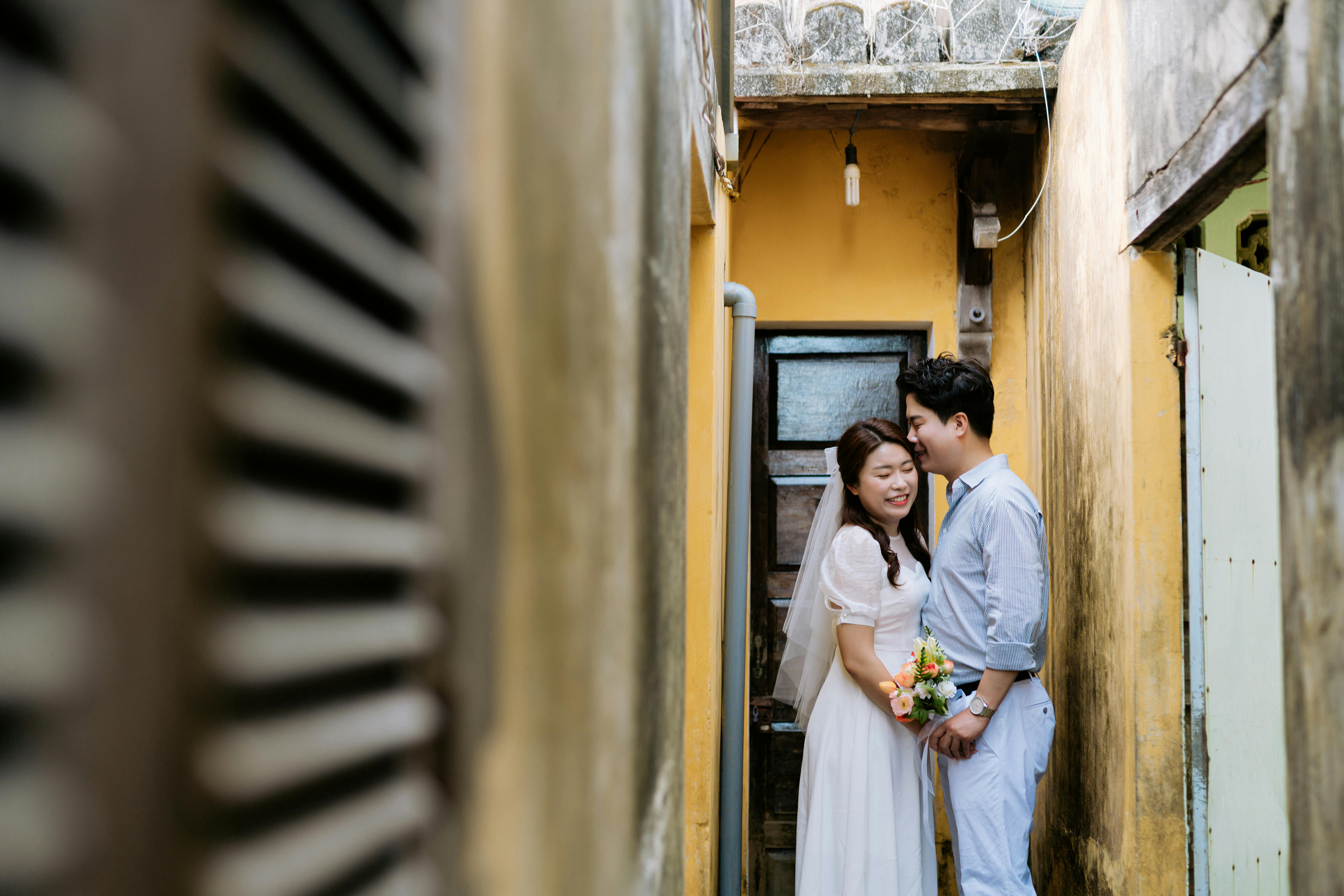 How long should kissing last?